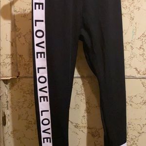 No one wears them I just bought them none likes